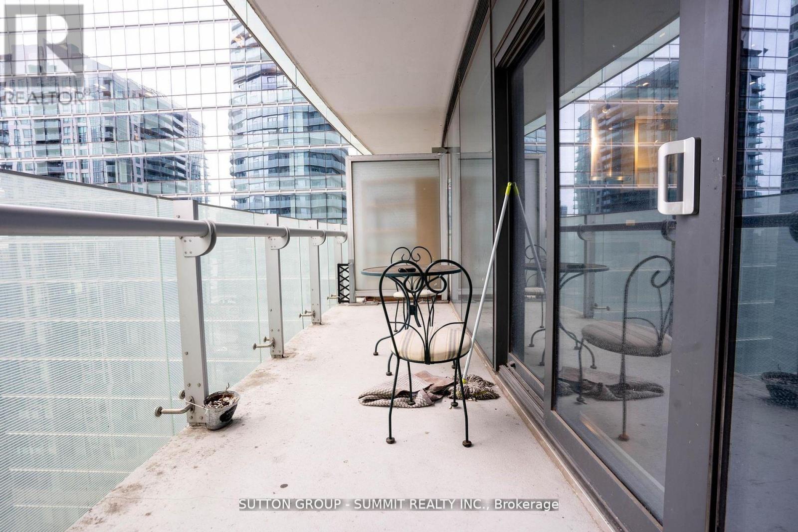 1707 - 14 York Street, Toronto, Ontario  M5J 0A6 - Photo 27 - C13226436