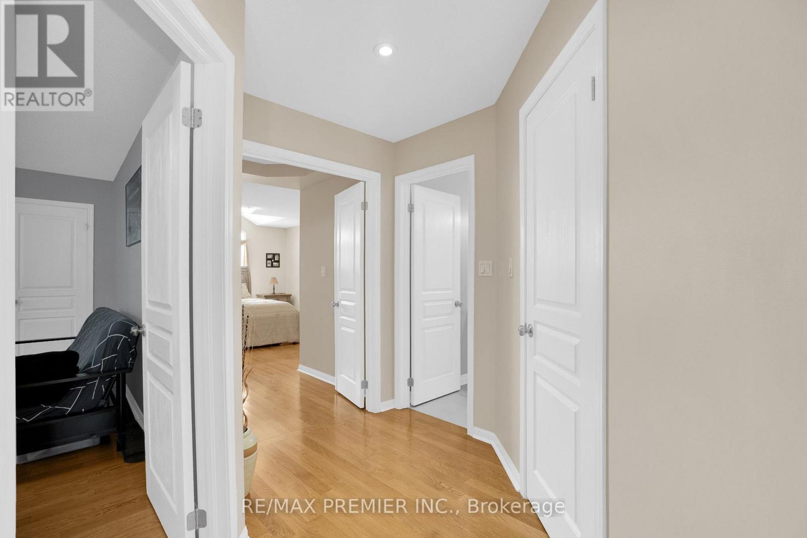 431 Pineview Lane, Pickering, Ontario  L1V 7G9 - Photo 28 - E13226460