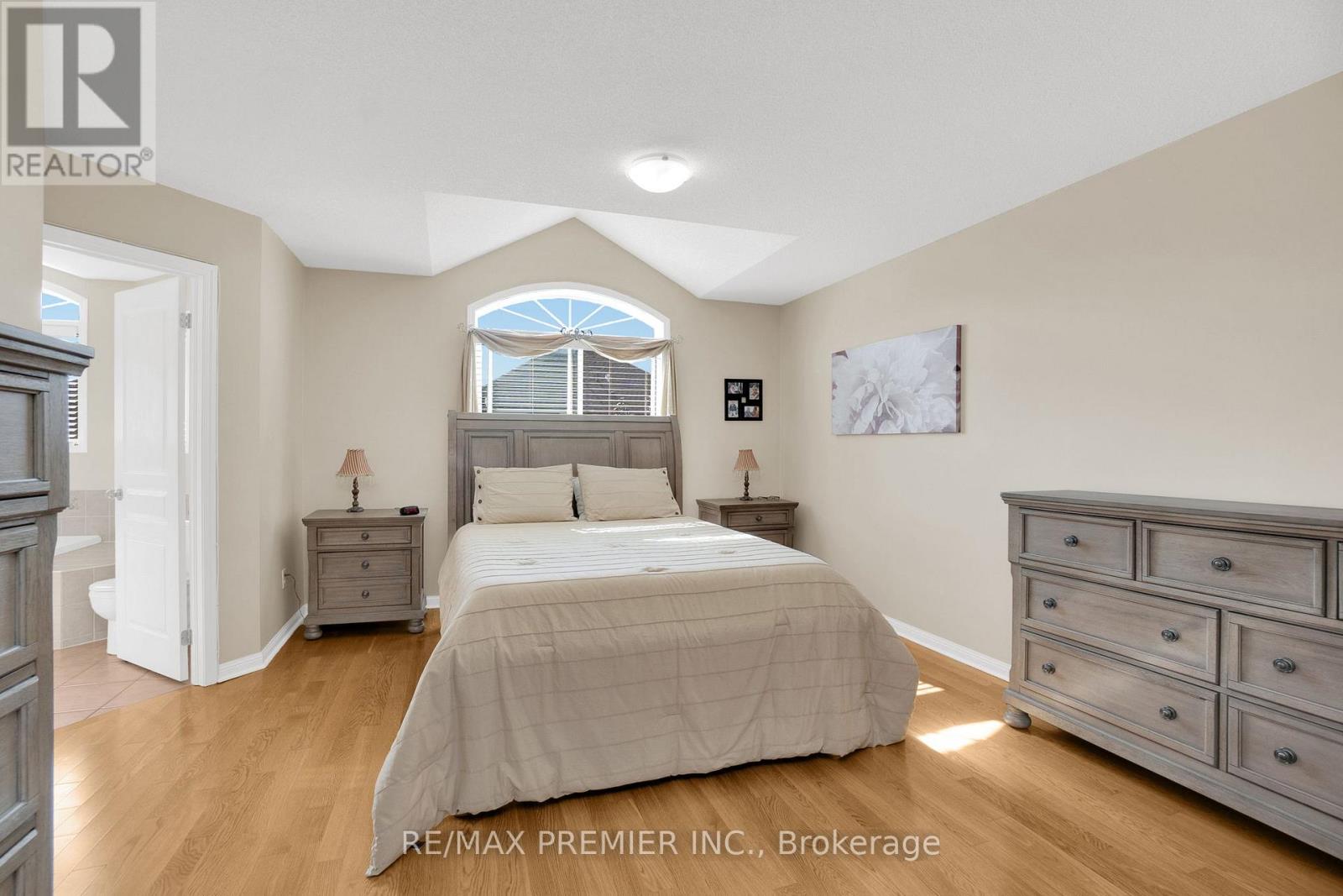 431 Pineview Lane, Pickering, Ontario  L1V 7G9 - Photo 29 - E13226460