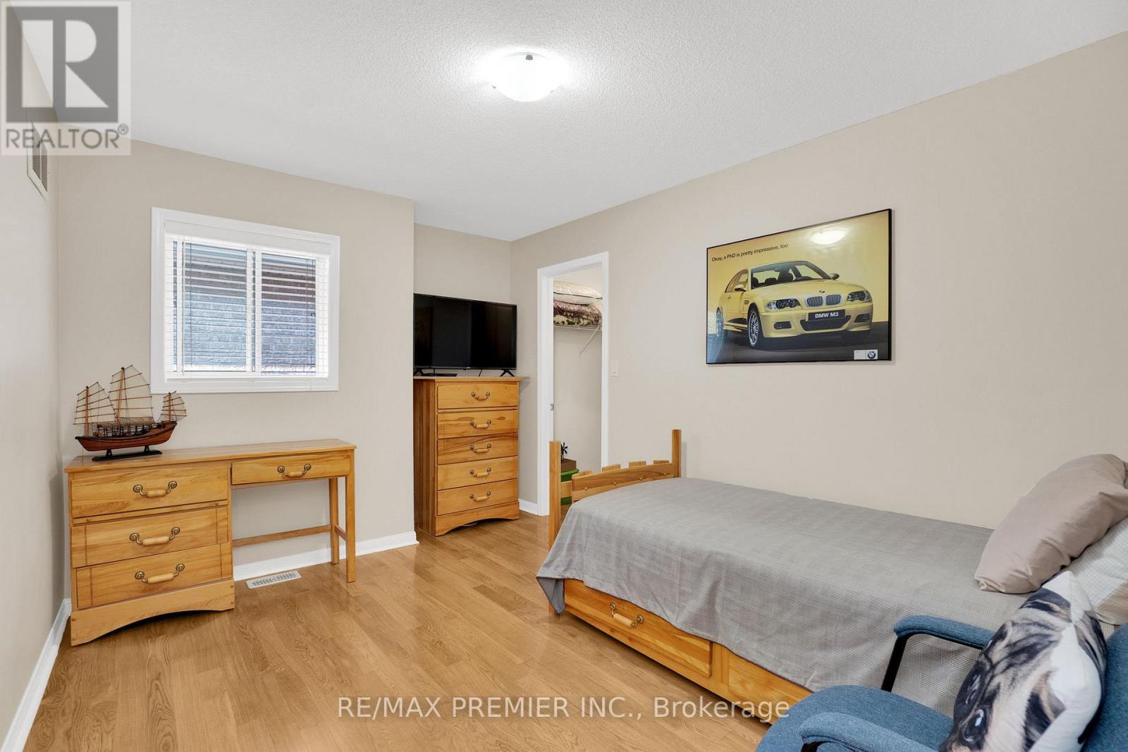 431 Pineview Lane, Pickering, Ontario  L1V 7G9 - Photo 35 - E13226460