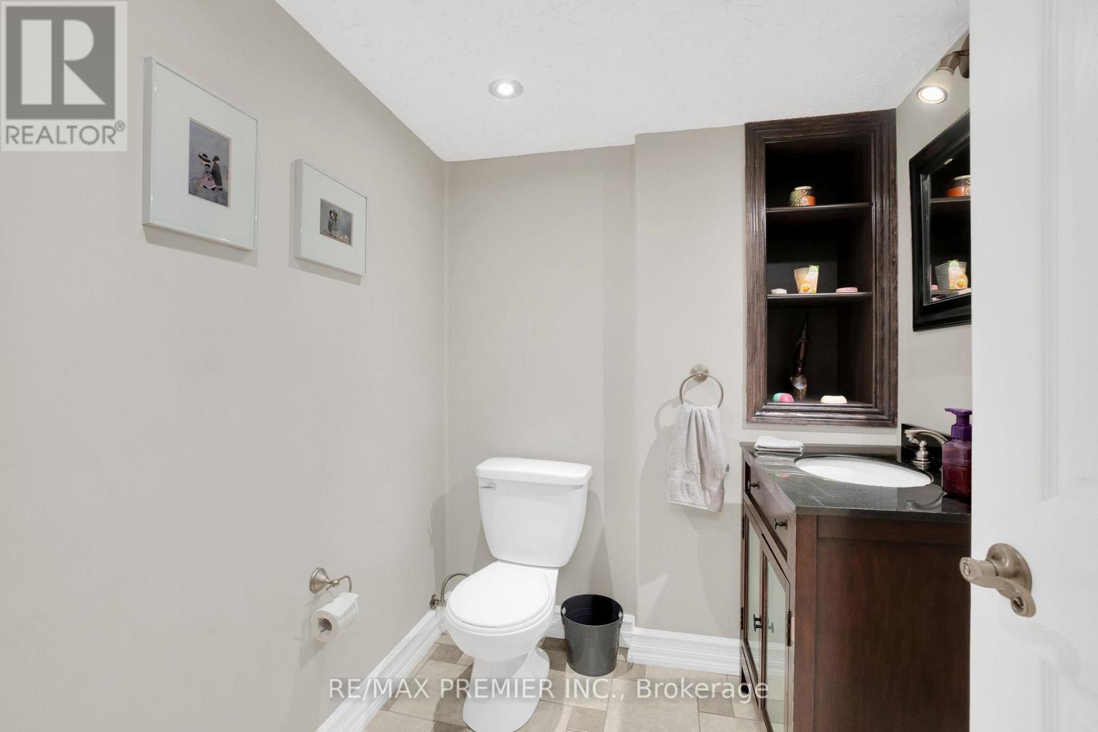 431 Pineview Lane, Pickering, Ontario  L1V 7G9 - Photo 45 - E13226460