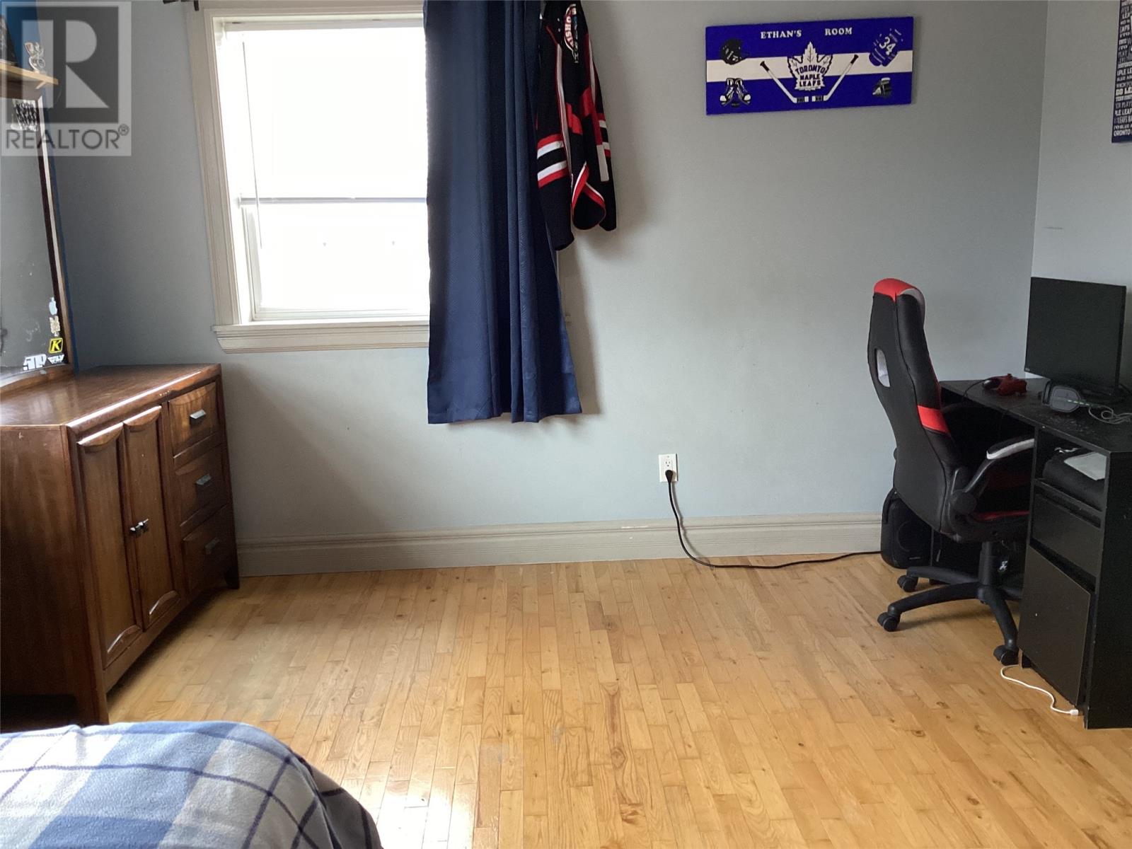 Photo 24