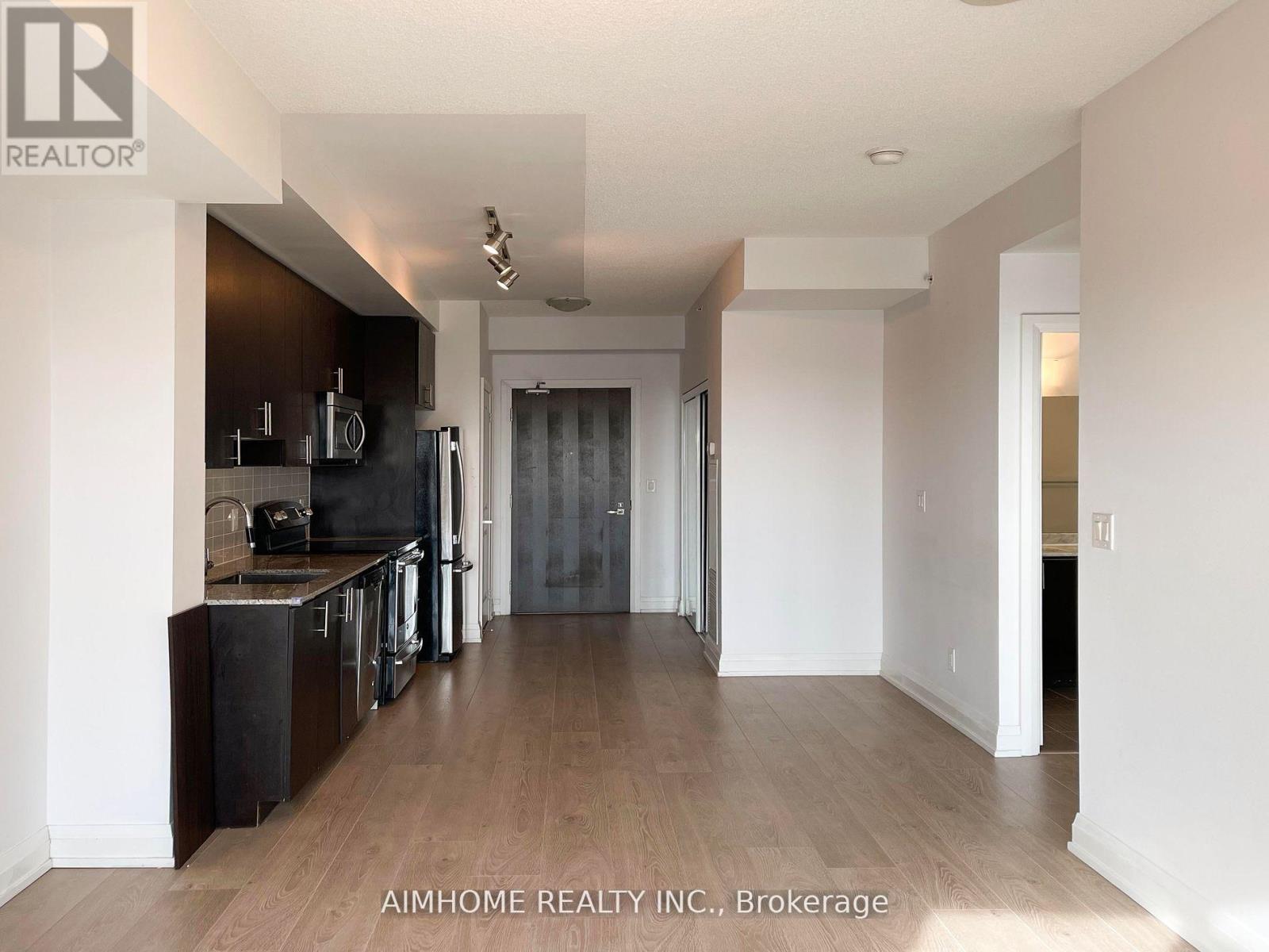 2028 - 7161 Yonge Street, Markham, Ontario  L3T 0C8 - Photo 10 - N13226446
