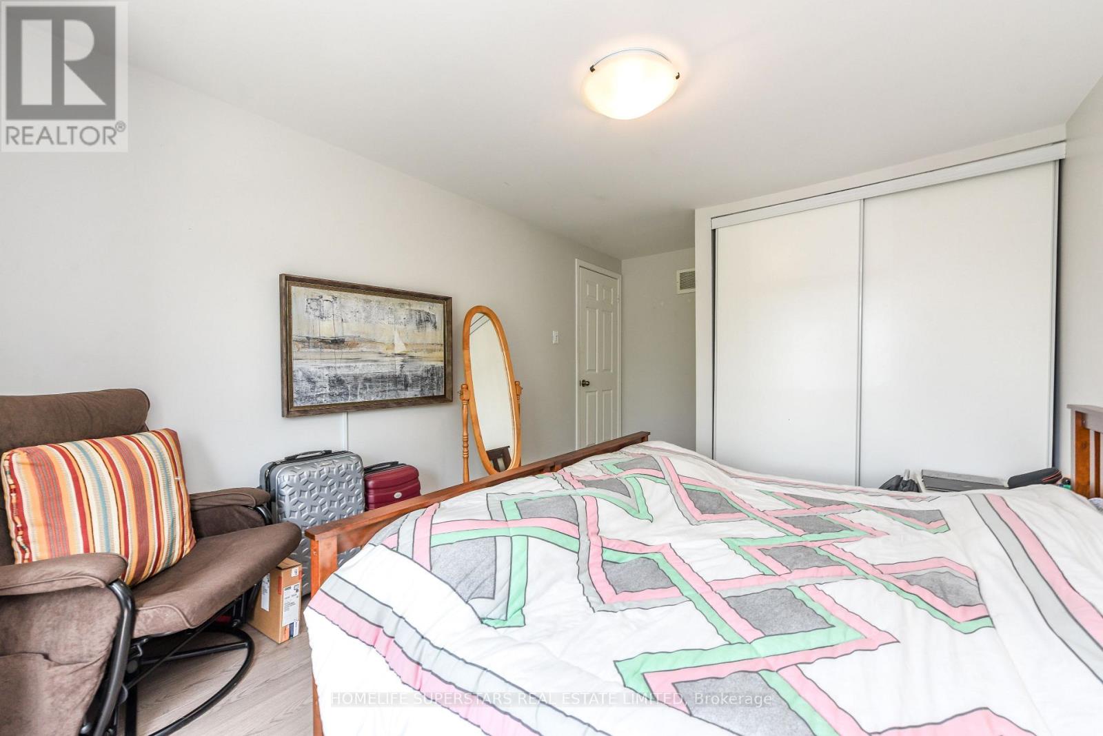 6 Farley Road, Brampton, Ontario  L6Y 2N9 - Photo 8 - W13226468