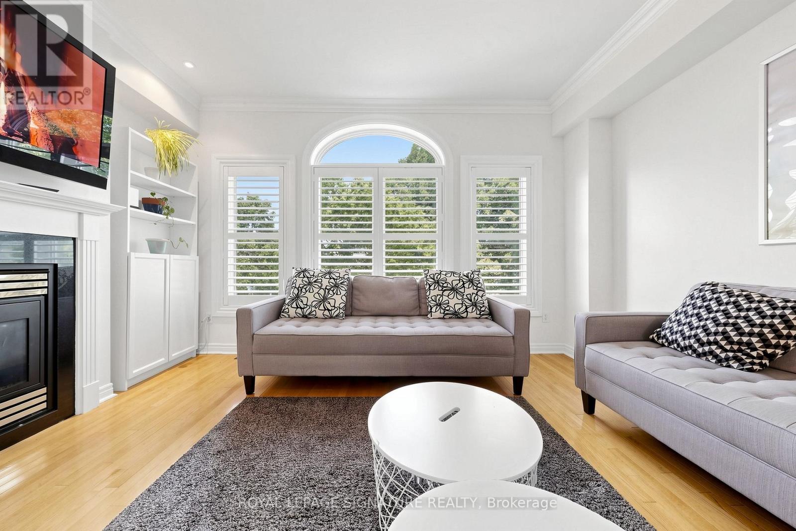 55 San Remo Terrace, Toronto, Ontario  M8Z 6C6 - Photo 3 - W13226482