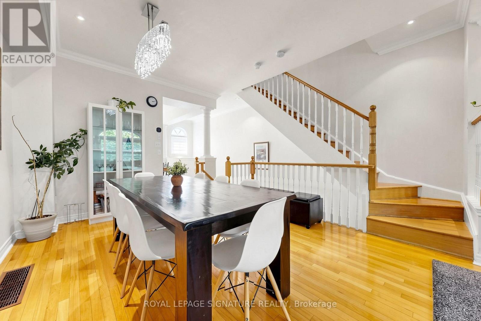 55 San Remo Terrace, Toronto, Ontario  M8Z 6C6 - Photo 8 - W13226482