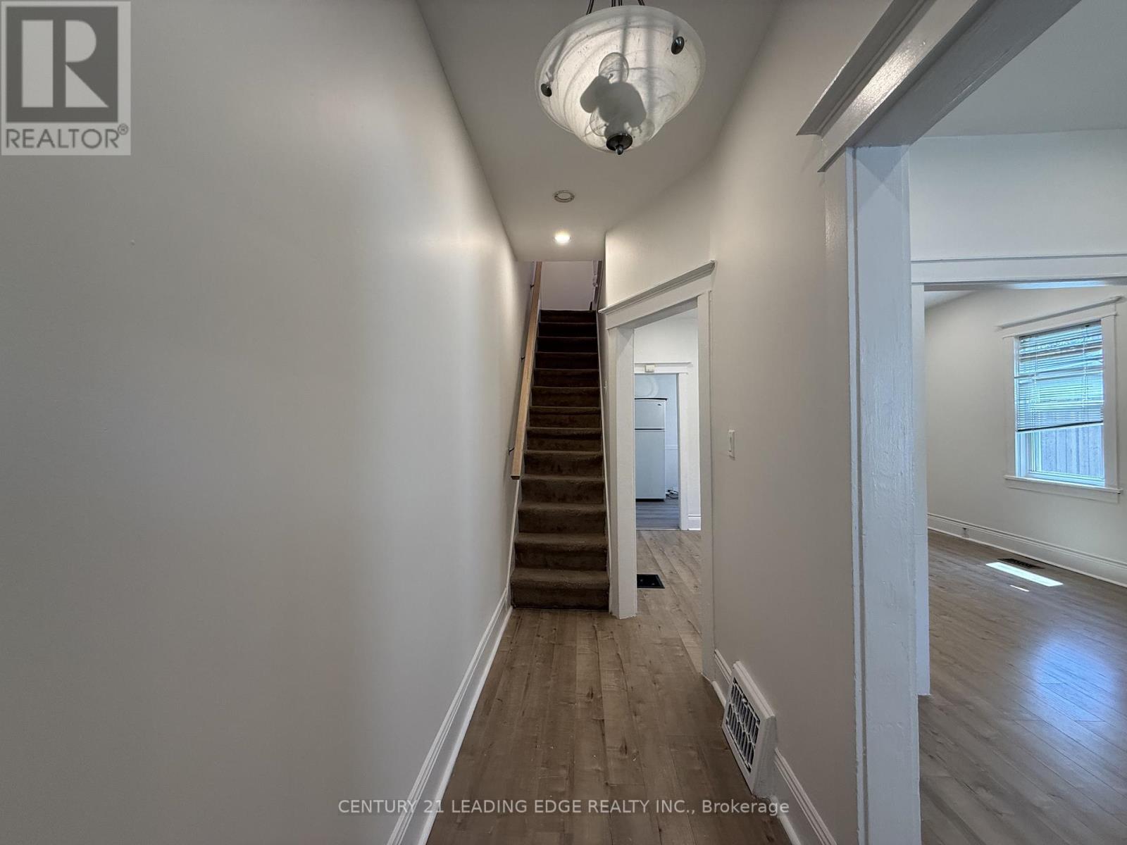 485 Albert Street, Oshawa, Ontario  L1H 4S7 - Photo 4 - E13149408