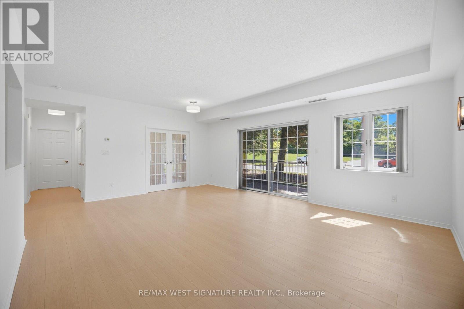 105 - 75 Treelawn Boulevard, Vaughan, Ontario  L0J 1C0 - Photo 12 - N13220428