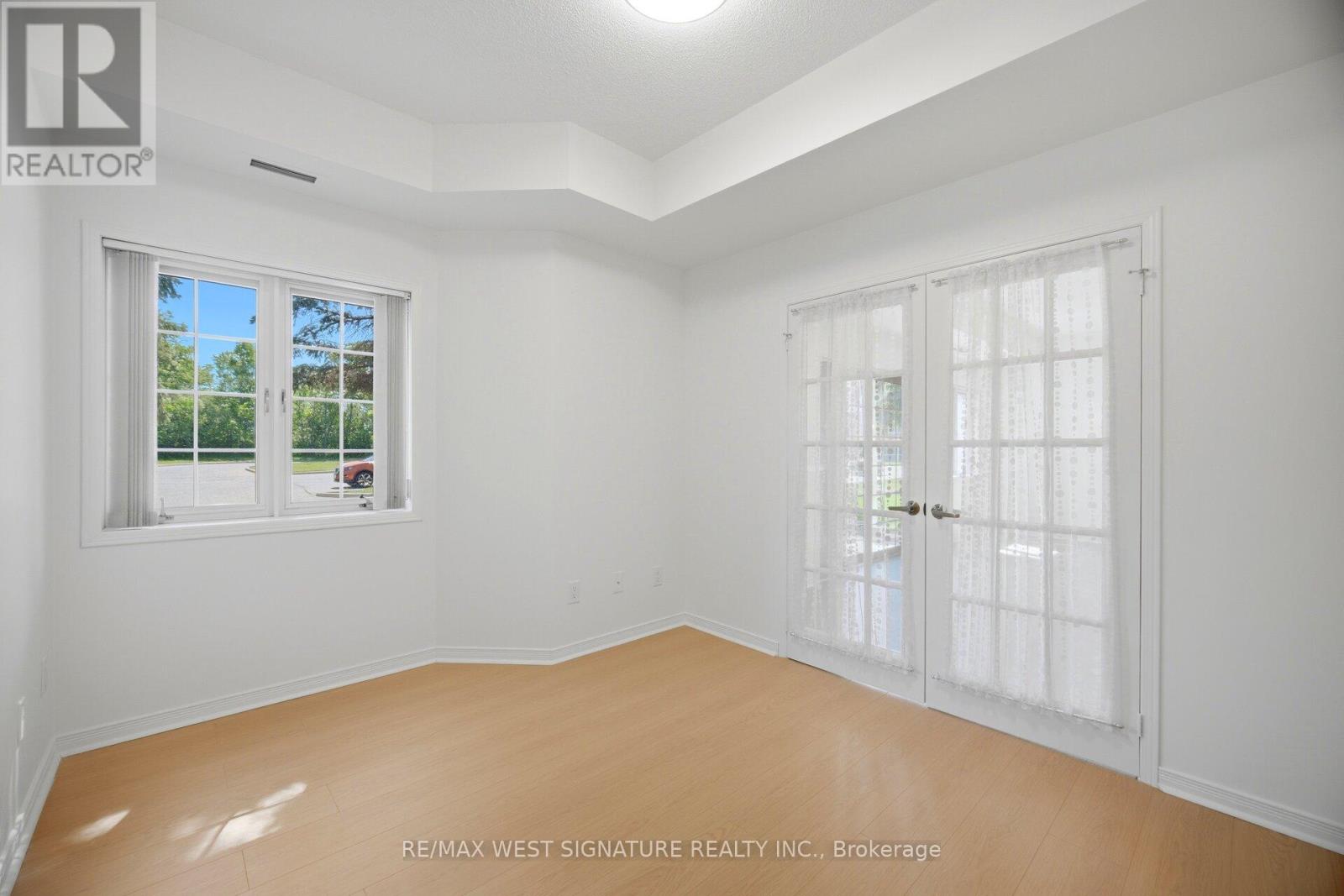 105 - 75 Treelawn Boulevard, Vaughan, Ontario  L0J 1C0 - Photo 14 - N13220428