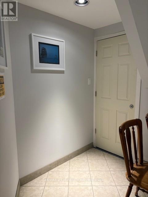5 - 56 Pennsylvania Avenue, Vaughan, Ontario  L4K 3V9 - Photo 11 - N12970984