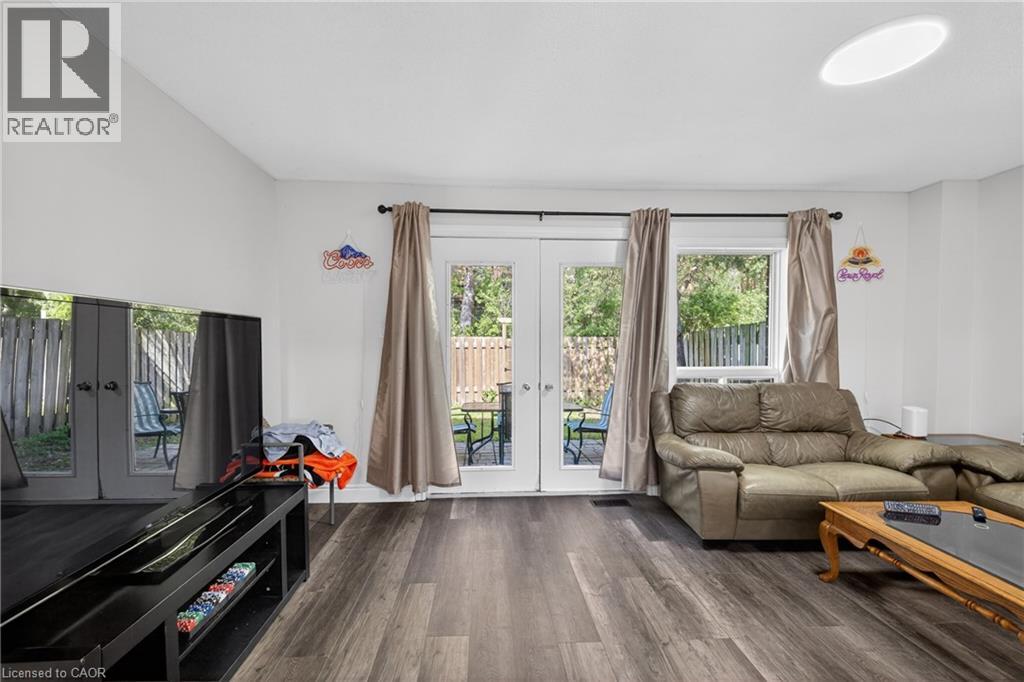 137 Dovercliffe Road, Guelph, Ontario  N1G 3A5 - Photo 10 - 40835711