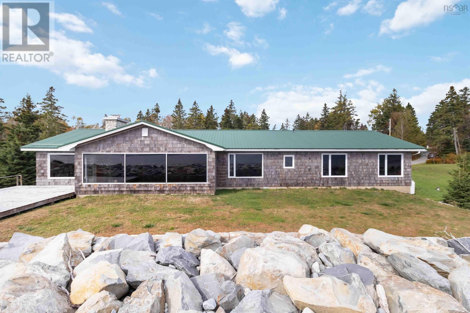 6969 Highway 3, Hunts Point, Nova Scotia  B0T 1G0 - Photo 2 - 202527615