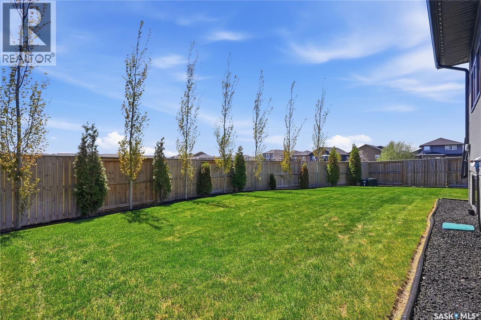 739 Hastings Cove, Saskatoon, Saskatchewan  S7V 0G6 - Photo 57 - SK037619