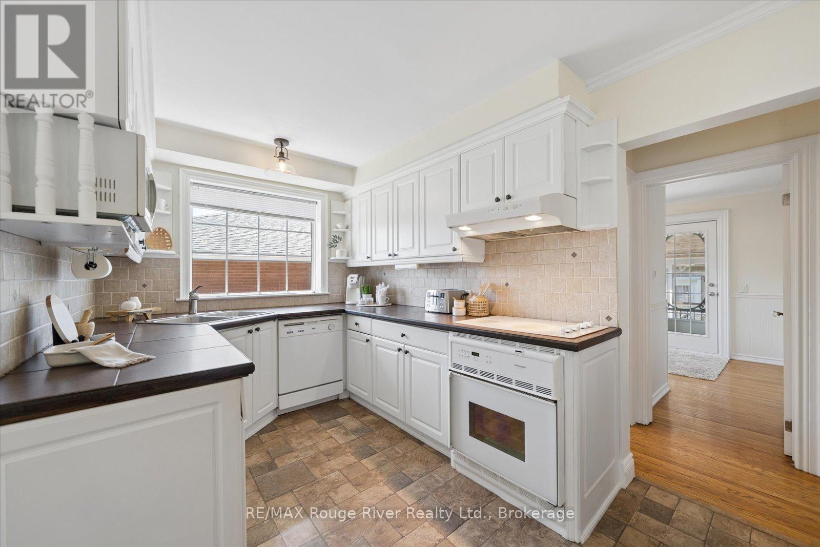 Lorem Ipsum Dolor Si, Whitby, Ontario  L1N  - Photo 16 - DEMO29838448