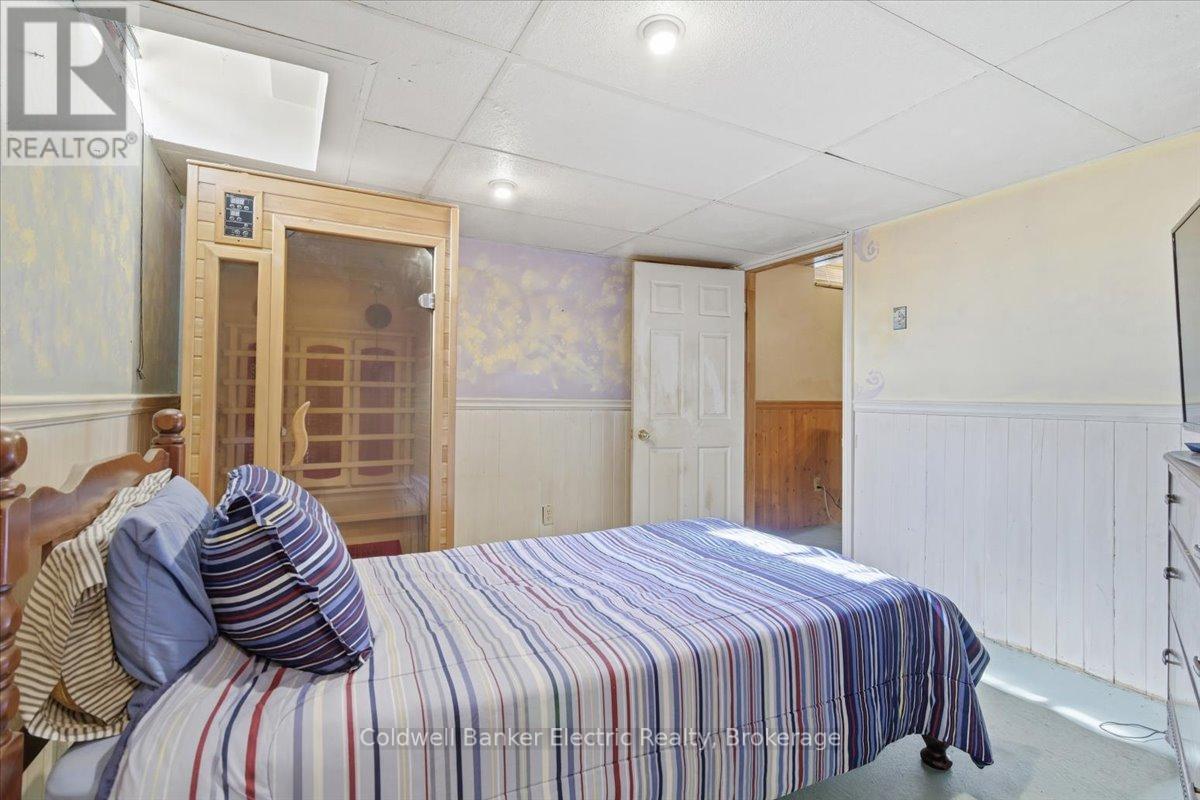 picture 23
