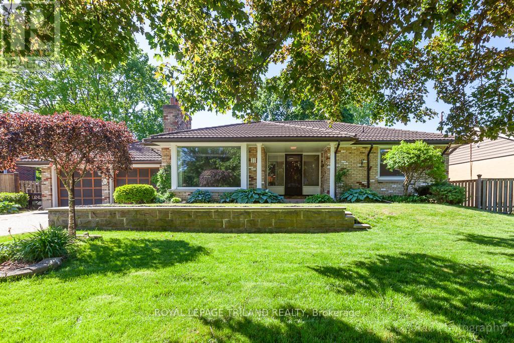 37 DENNIS AVENUE, London South, Ontario