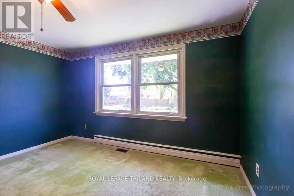 37 Dennis Avenue, London South, Ontario  N6P 1B8 - Photo 24 - X13226496