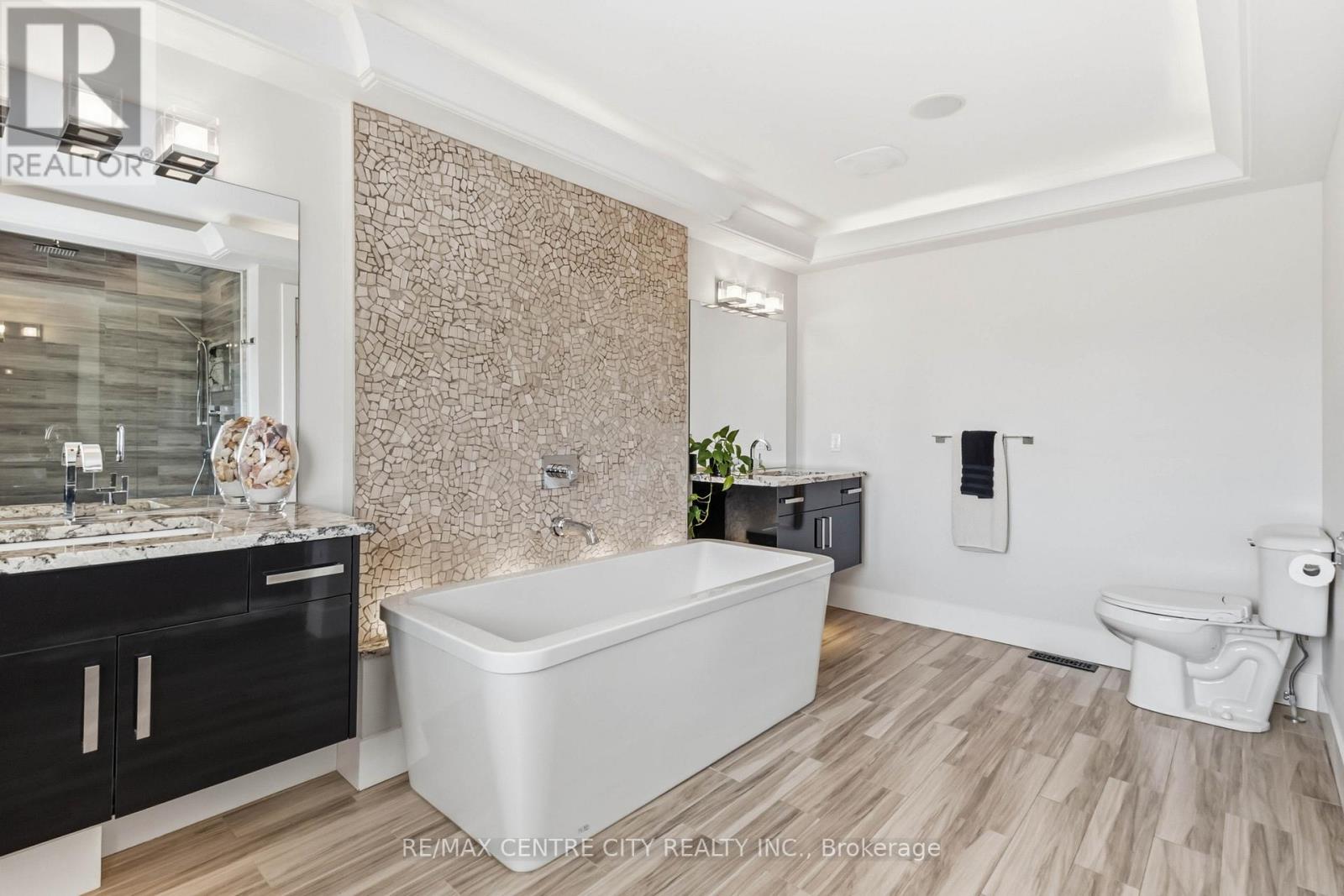1734 Beaverbrook Avenue, London North, Ontario  N6H 0E4 - Photo 28 - X13226506