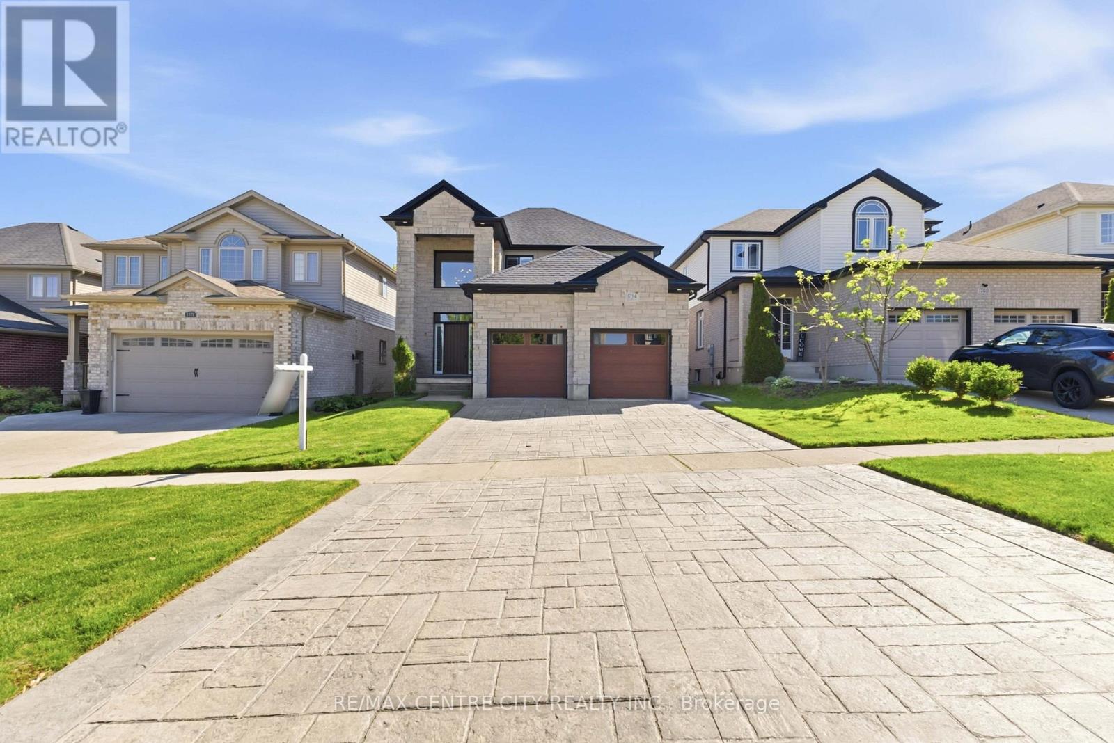 1734 Beaverbrook Avenue, London North, Ontario  N6H 0E4 - Photo 3 - X13226506