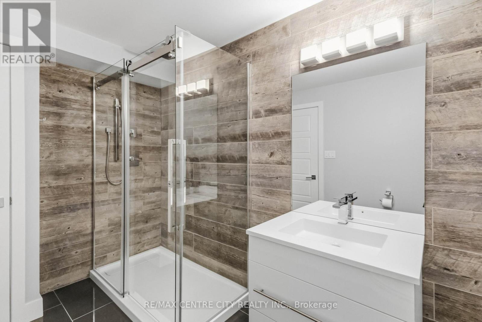 1734 Beaverbrook Avenue, London North, Ontario  N6H 0E4 - Photo 37 - X13226506