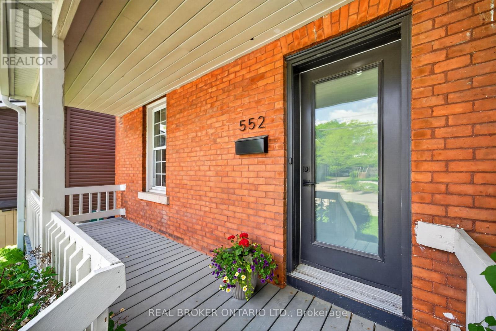 552 Churchill Avenue N, Ottawa, Ontario K1Z 5E5 - Photo 2 - X13226540