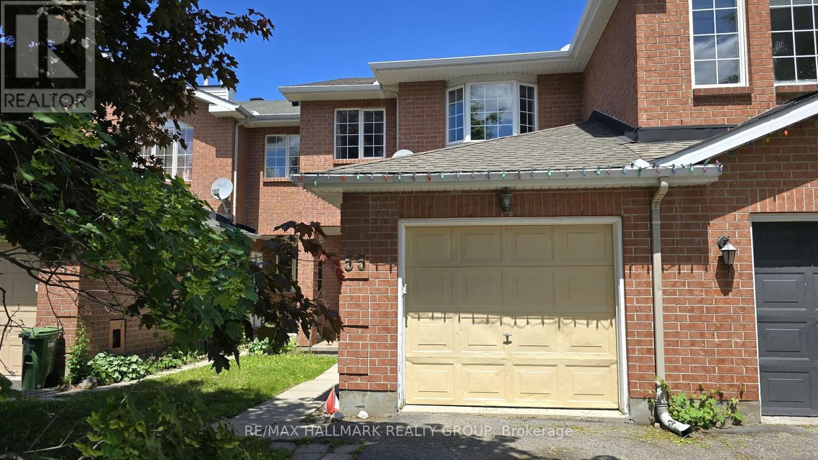 55 COHEN AVENUE, Ottawa, Ontario