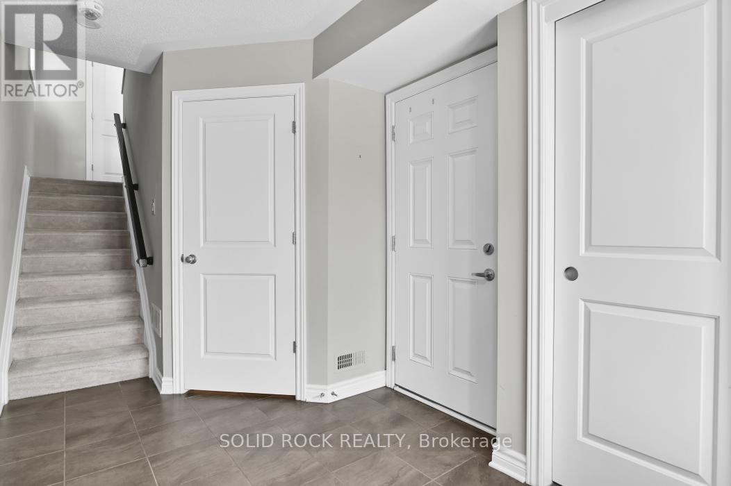 532 Tungsten Terrace, Ottawa, Ontario K4A 1A8 - Photo 3 - X13226596