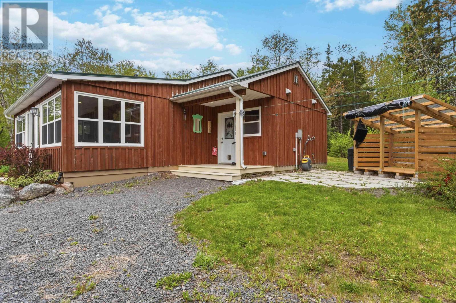 88 Owl Passage, Vaughan, Nova Scotia  B0N 2T0 - Photo 3 - 202612920