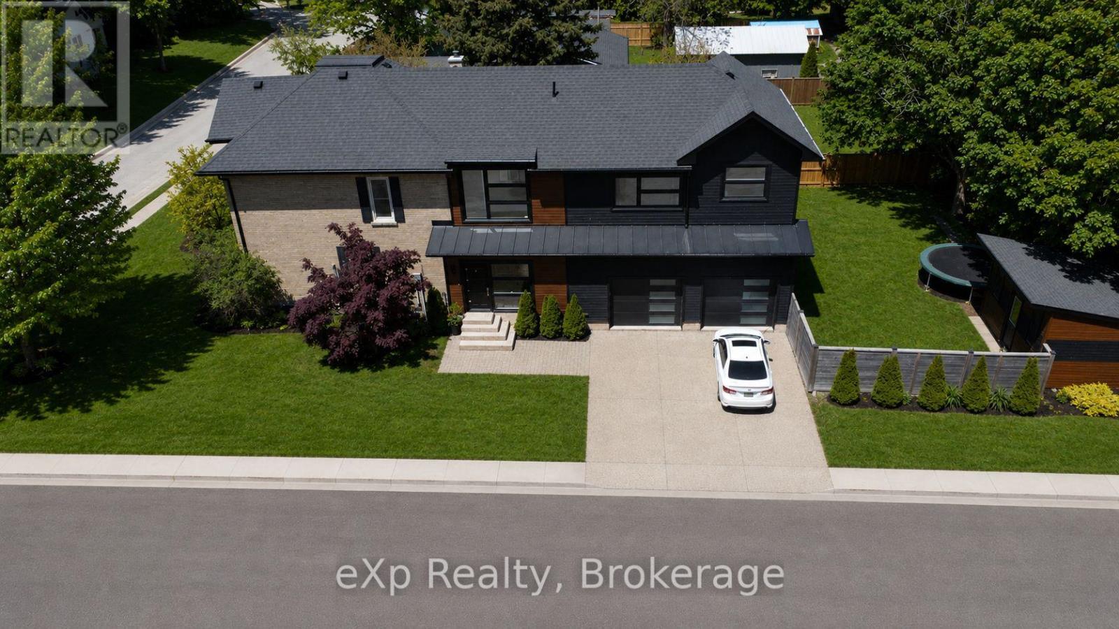709 Green Street, Saugeen Shores, Ontario  N0H 2C0 - Photo 4 - X13223624