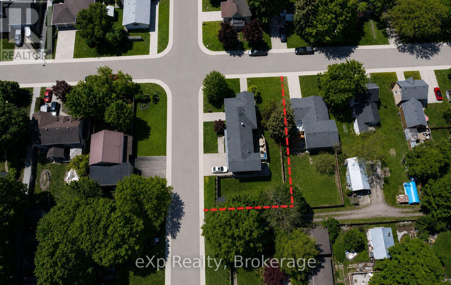 709 Green Street, Saugeen Shores, Ontario  N0H 2C0 - Photo 7 - X13223624