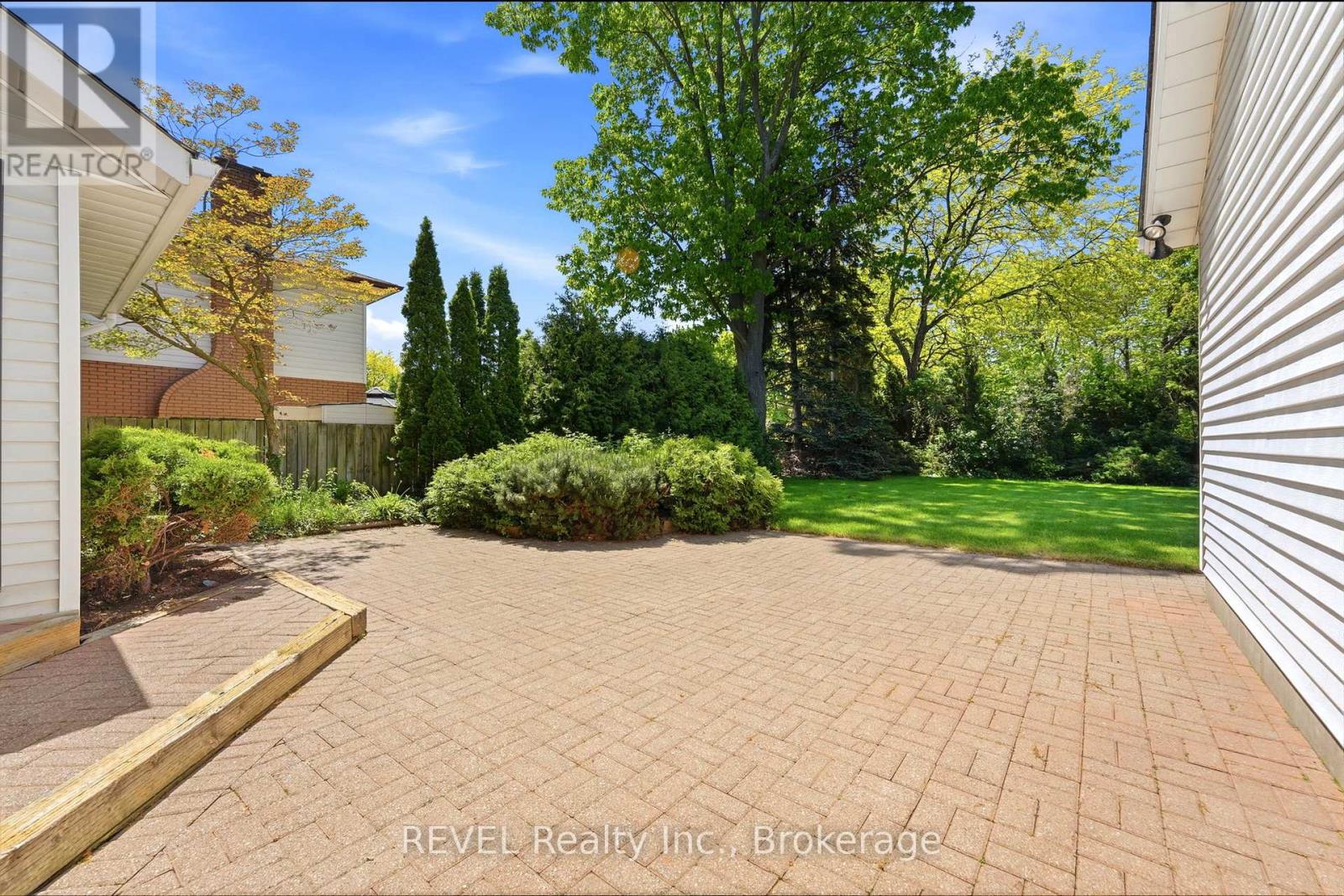 15 Macintosh Crescent, St. Catharines, Ontario  L2N 7M1 - Photo 42 - X13226654