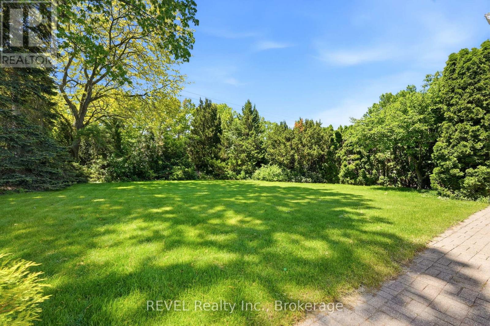 15 Macintosh Crescent, St. Catharines, Ontario  L2N 7M1 - Photo 43 - X13226654
