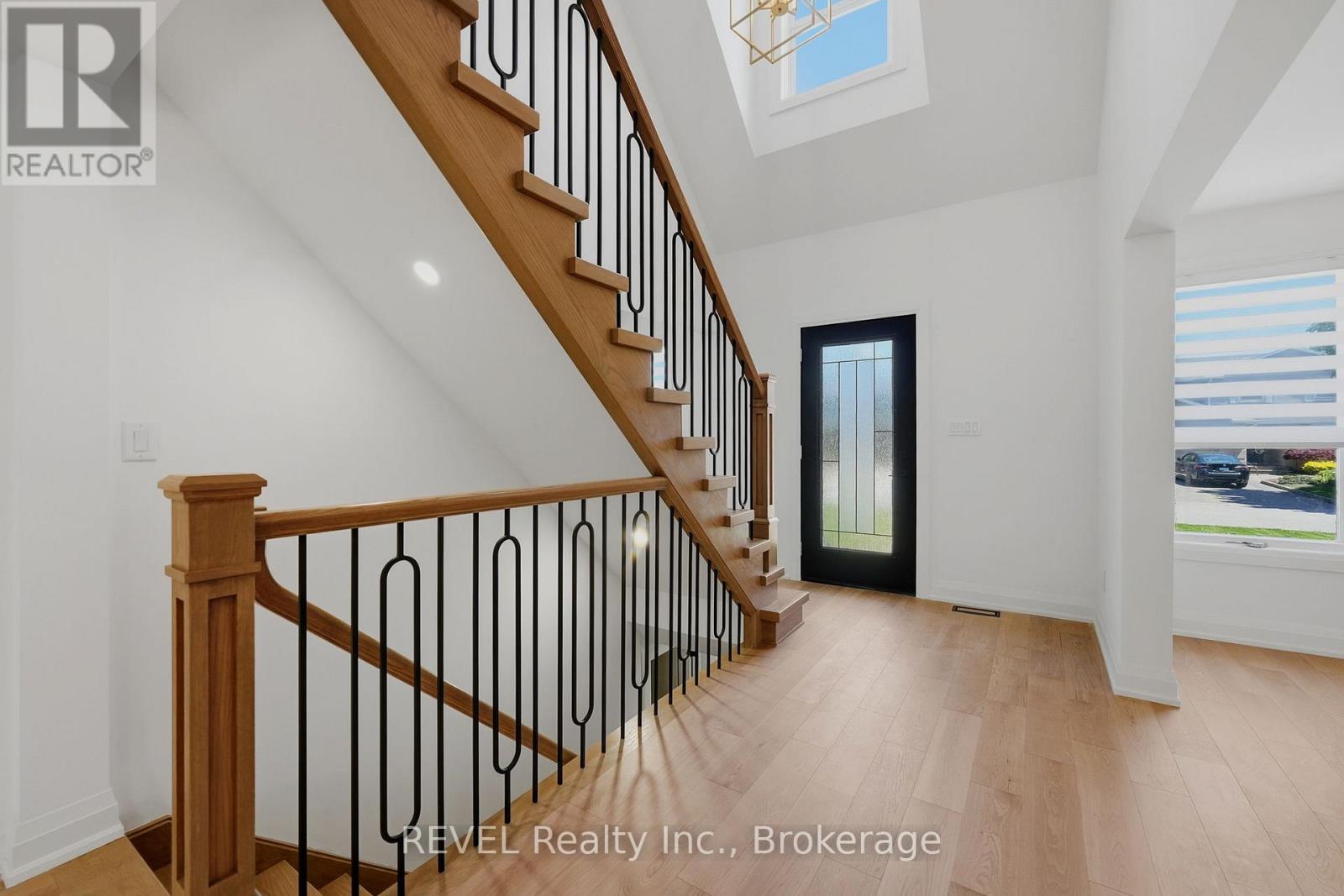 15 Macintosh Crescent, St. Catharines, Ontario  L2N 7M1 - Photo 8 - X13226654