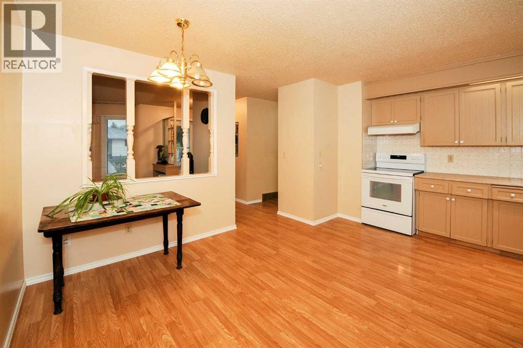3911 57 Street, Camrose, Alberta  T4V 3H6 - Photo 9 - A2316073