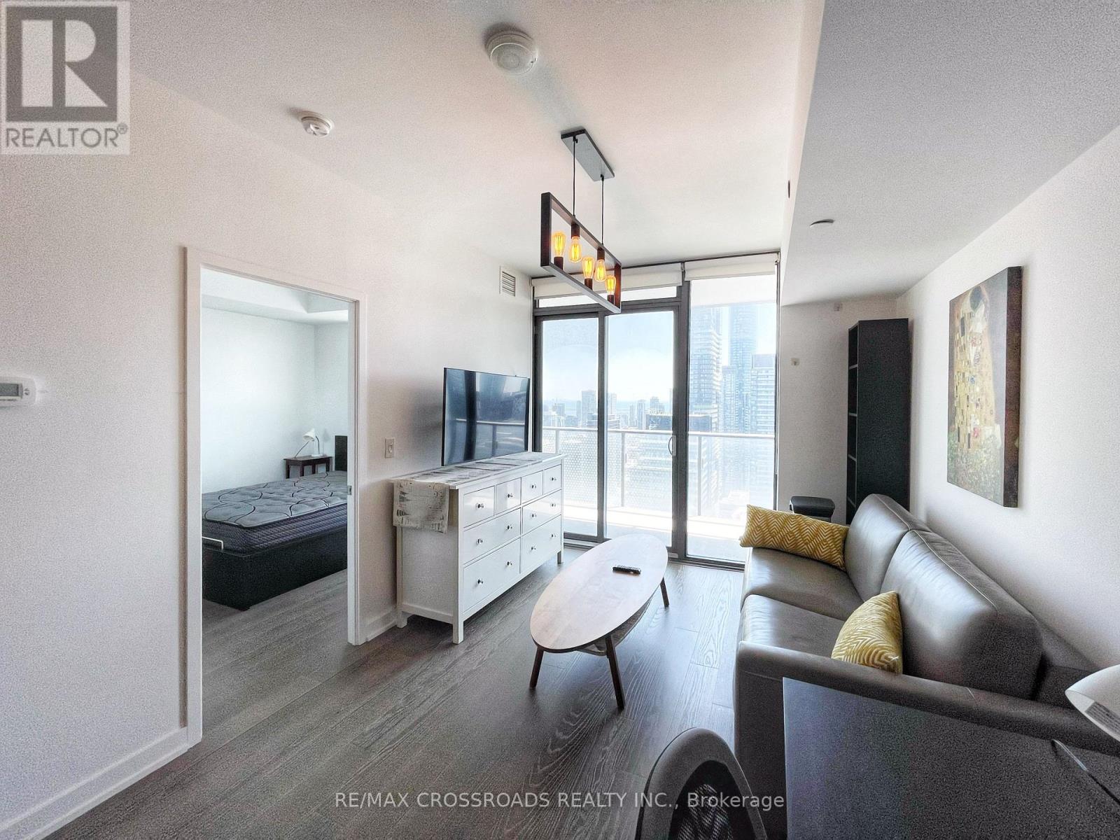 4403 - 11 Wellesley Street W, Toronto, Ontario  M4Y 0G4 - Photo 8 - C13226510