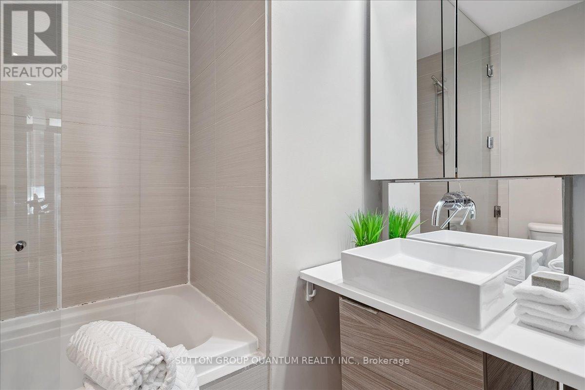 404 - 8 Charlotte Street, Toronto, Ontario  M5V 0K4 - Photo 14 - C13226528