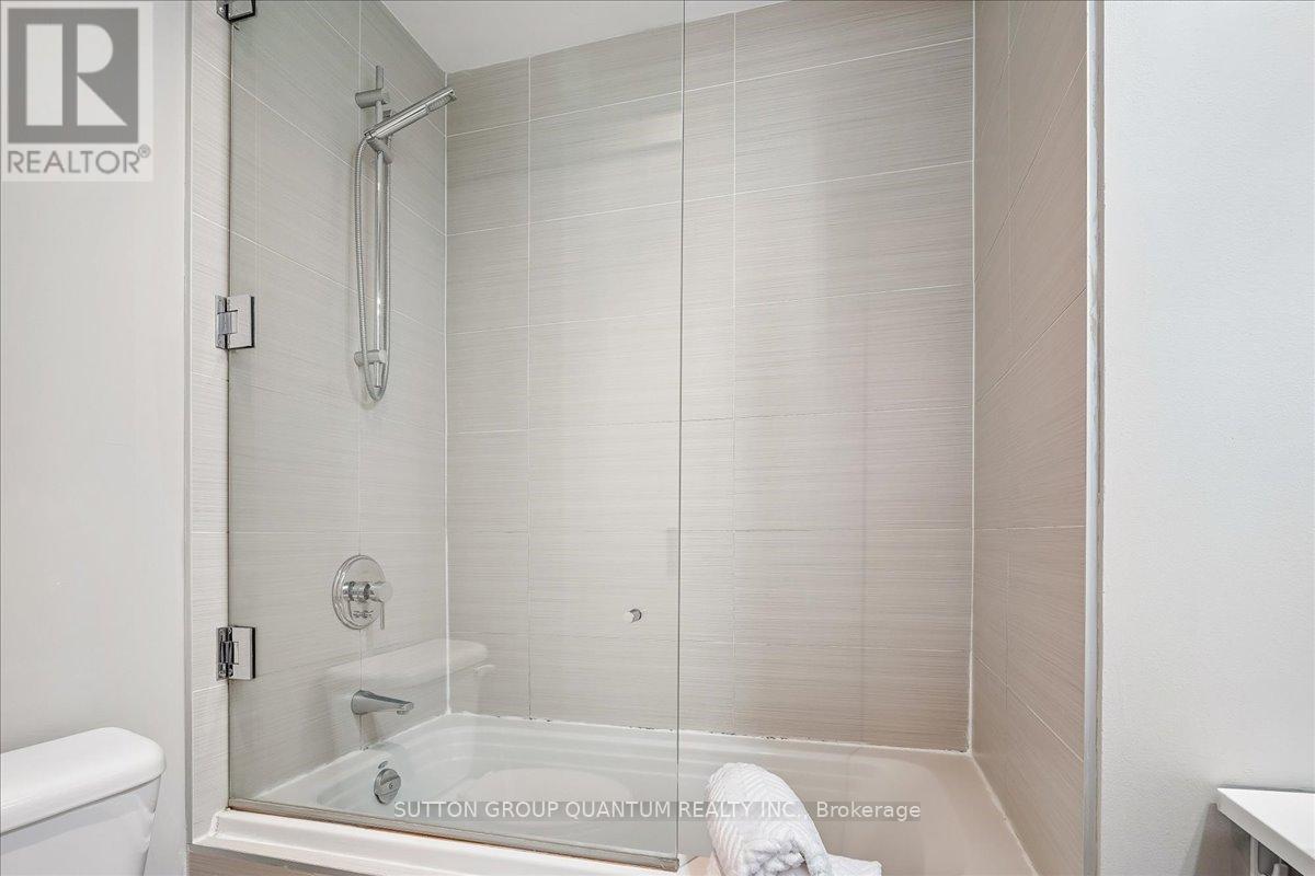 404 - 8 Charlotte Street, Toronto, Ontario  M5V 0K4 - Photo 15 - C13226528