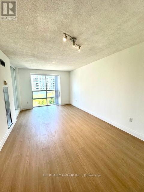 805 - 1 Pemberton Avenue, Toronto, Ontario  M2M 4L9 - Photo 2 - C13226538