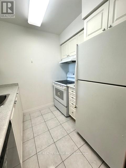805 - 1 Pemberton Avenue, Toronto, Ontario  M2M 4L9 - Photo 5 - C13226538
