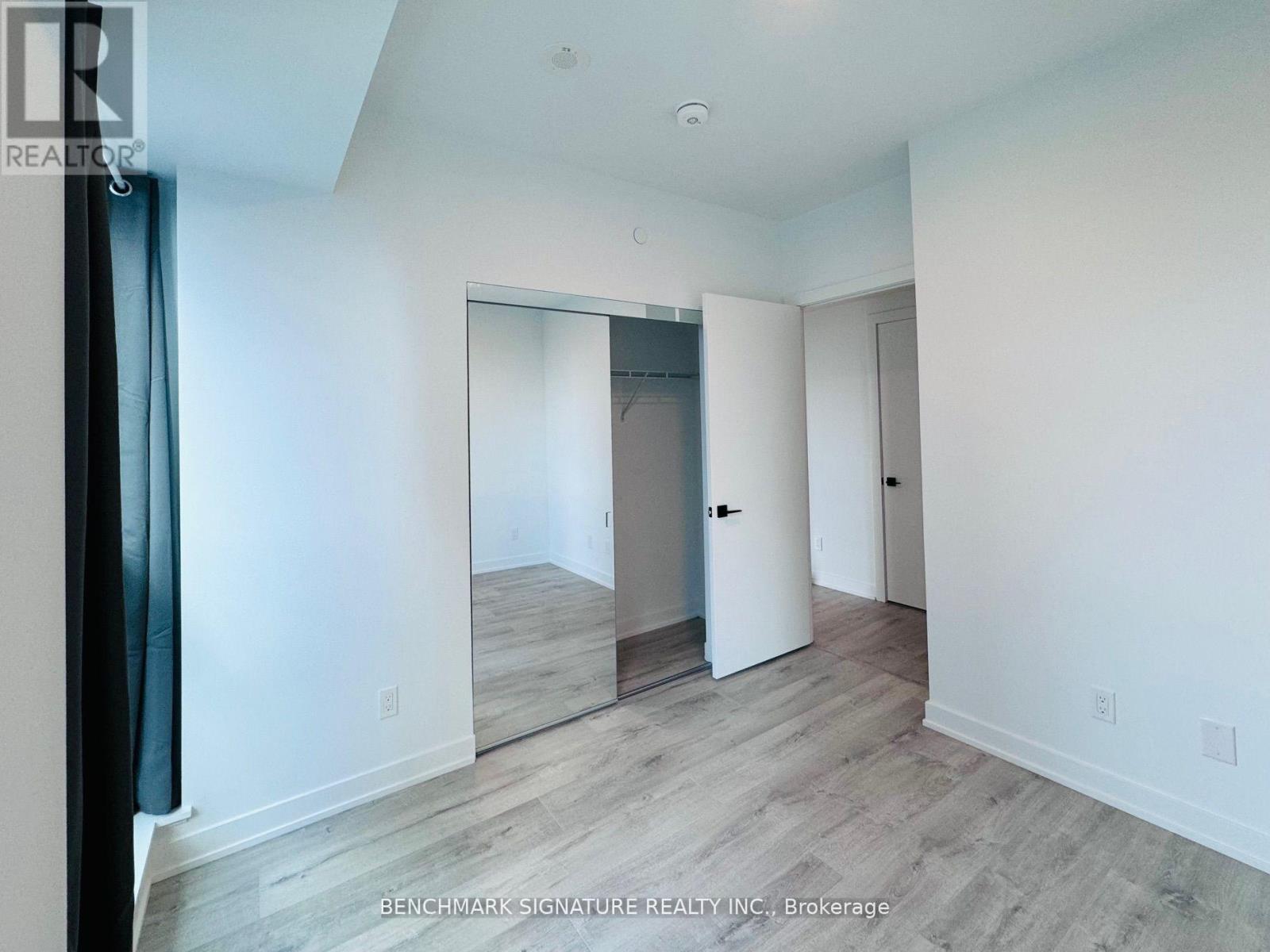 3705 - 327 King Street W, Toronto, Ontario  M5C 0W7 - Photo 3 - C13226582
