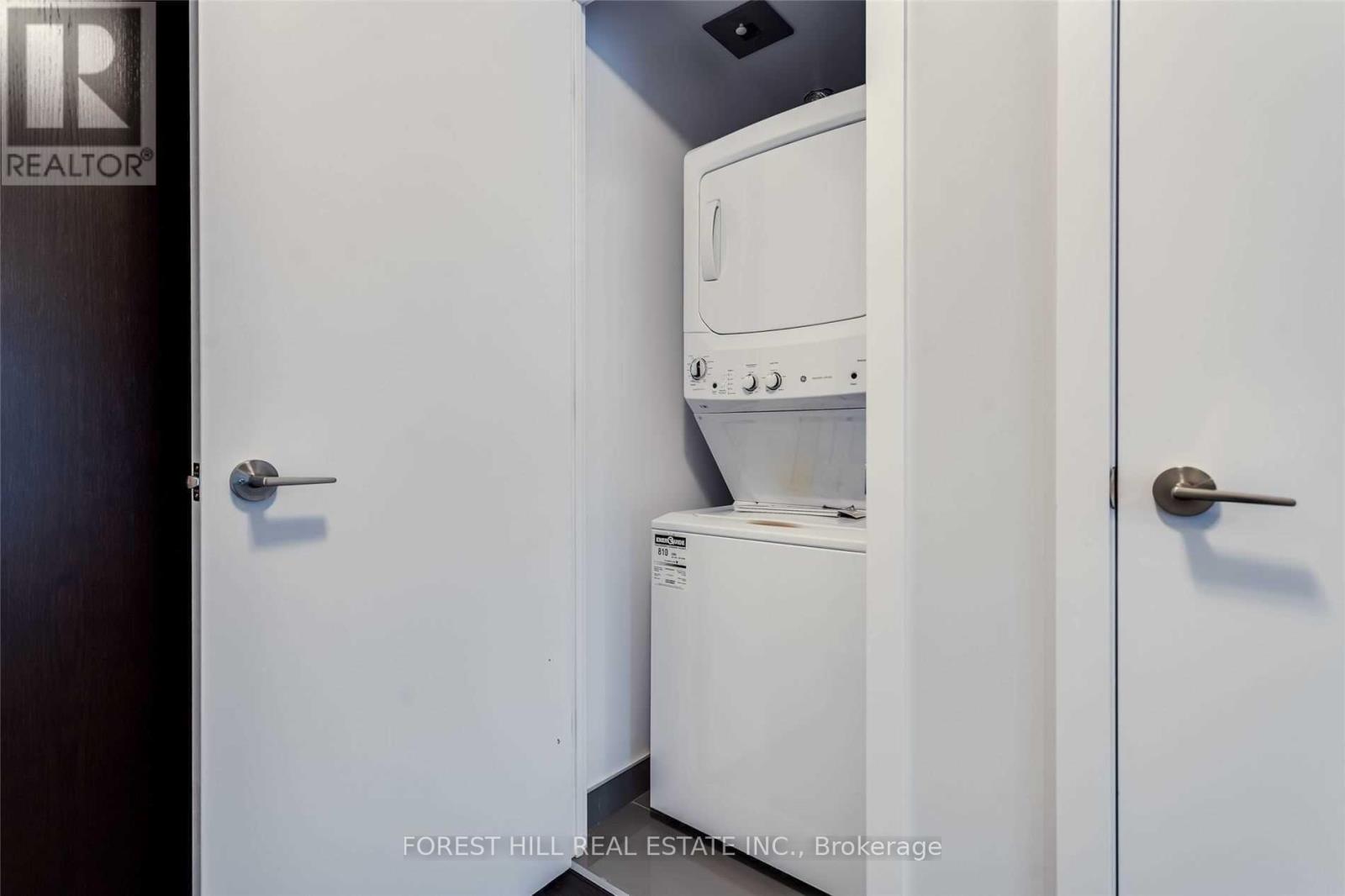 5305 - 2221 Yonge Street, Toronto, Ontario  M4S 2B4 - Photo 16 - C13226636