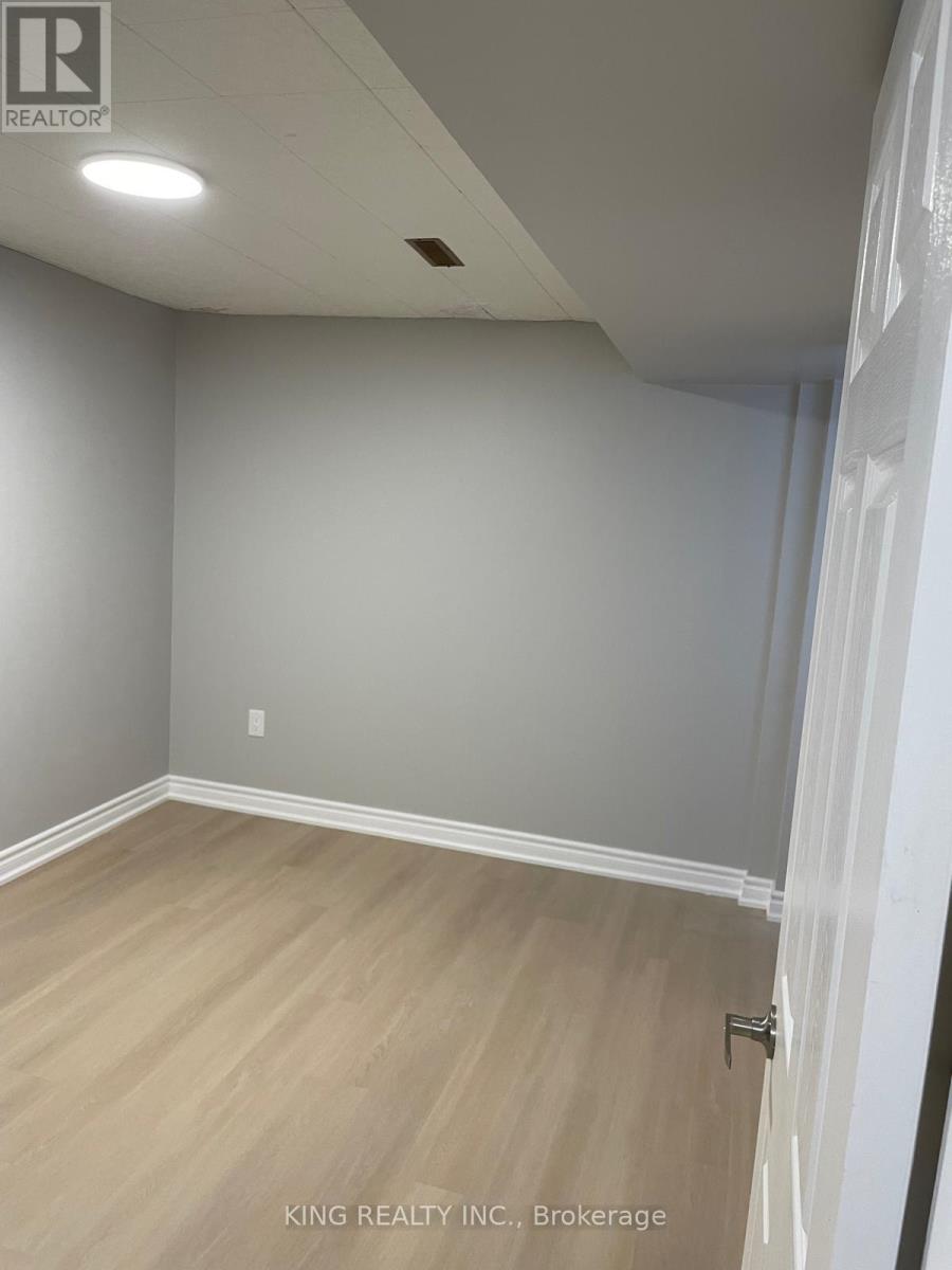 33 Rowe Court, Markham, Ontario  L3S 2J6 - Photo 22 - N13223342