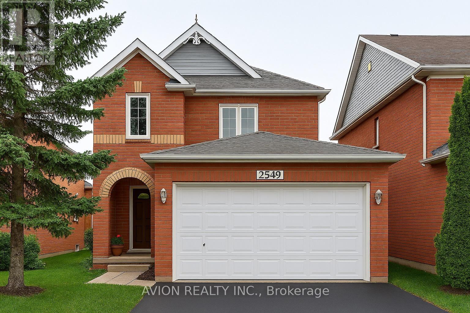 2549 STRATHMORE CRESCENT