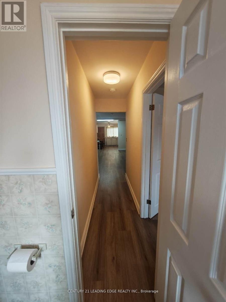 2nd Floor - 364 Wilson Road S, Oshawa, Ontario  L1H 6C7 - Photo 5 - E13226592
