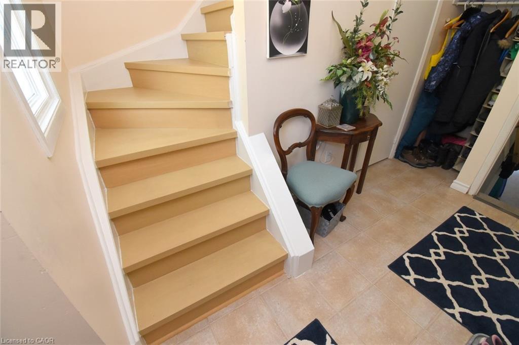 1255 Upper Gage Avenue Unit# 2, Hamilton, Ontario  L8W 3C7 - Photo 3 - 40835386