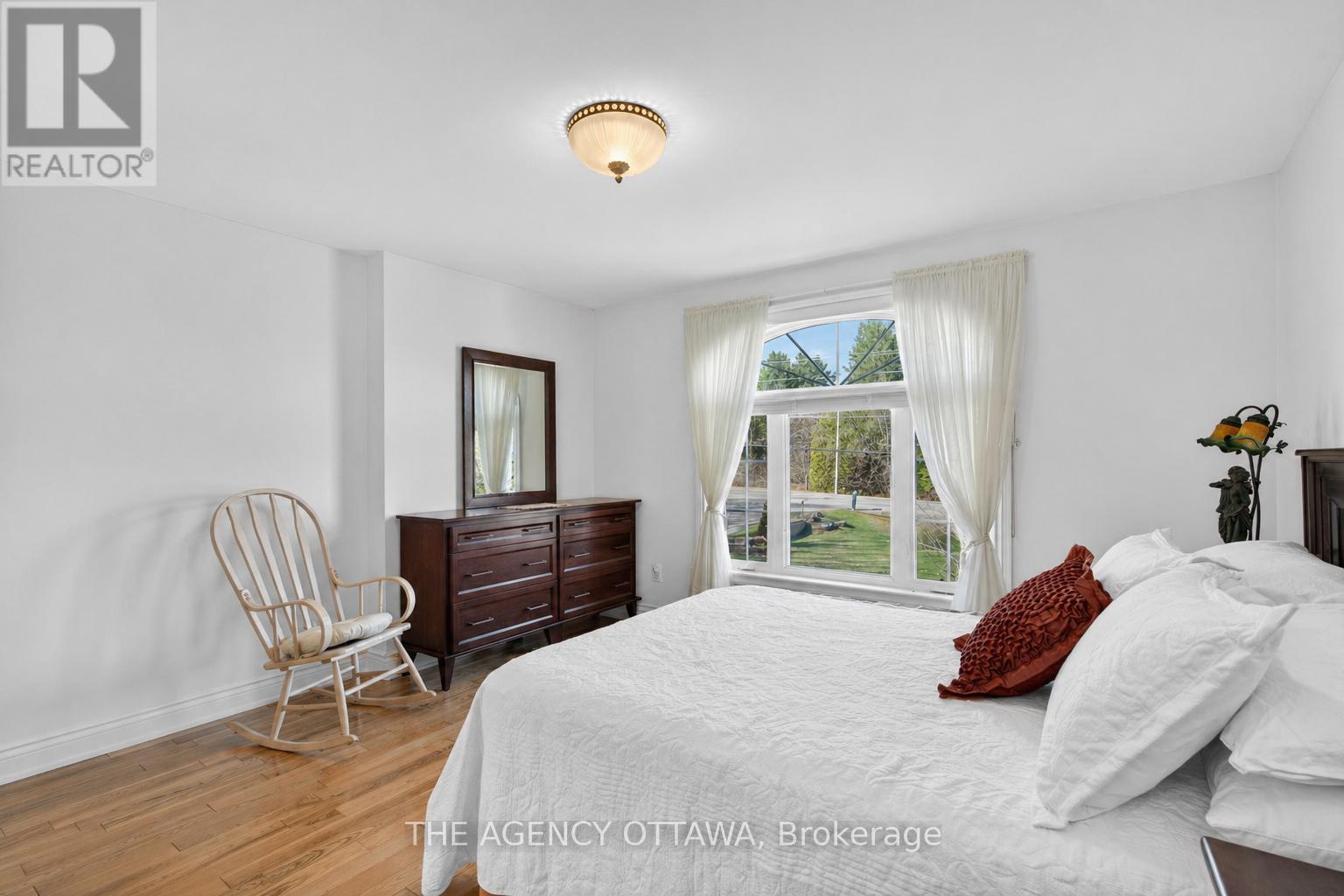 4633 Albion Road, Ottawa, Ontario  K1X 1A4 - Photo 30 - X13050876