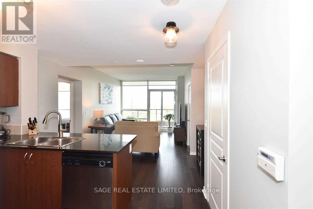 307 - 2230 Lake Shore Boulevard W, Toronto, Ontario  M8V 0B2 - Photo 4 - W13226494