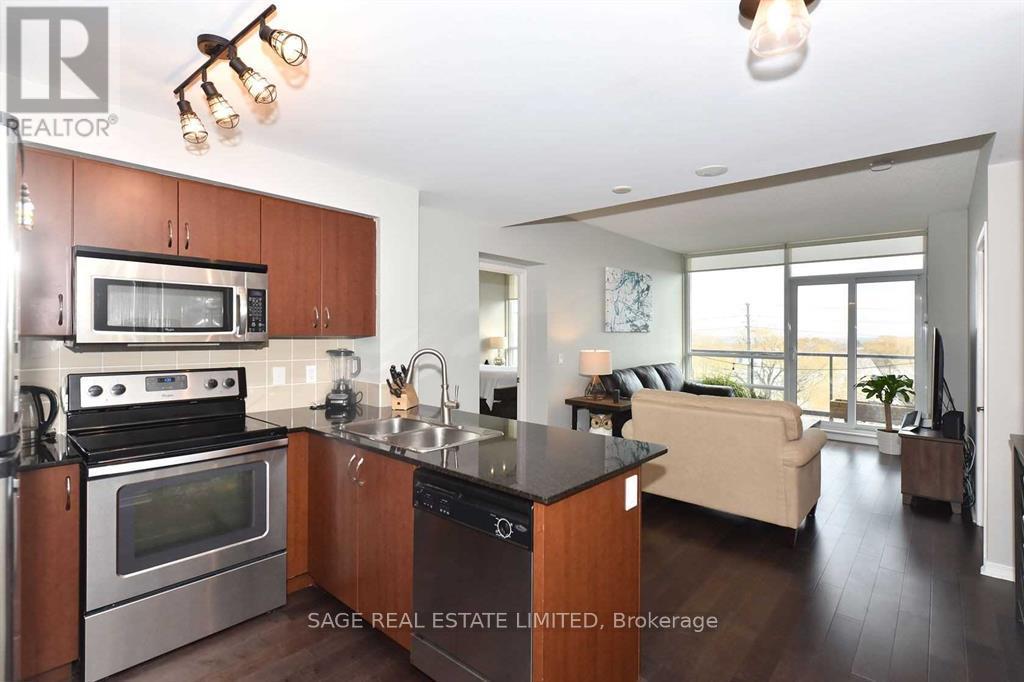 307 - 2230 Lake Shore Boulevard W, Toronto, Ontario  M8V 0B2 - Photo 5 - W13226494
