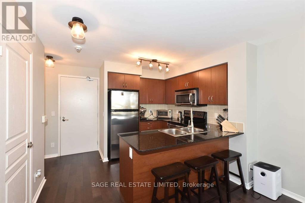 307 - 2230 Lake Shore Boulevard W, Toronto, Ontario  M8V 0B2 - Photo 7 - W13226494