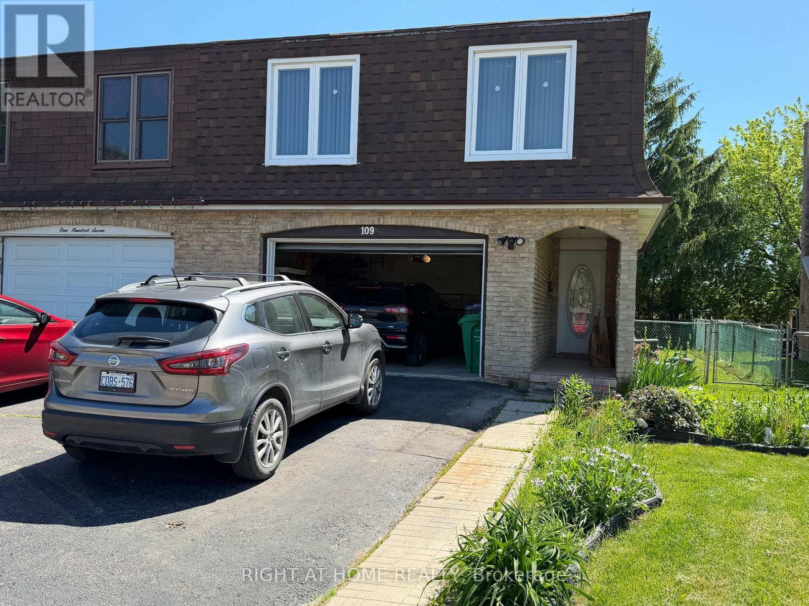 109 BEECH STREET, Brampton, Ontario